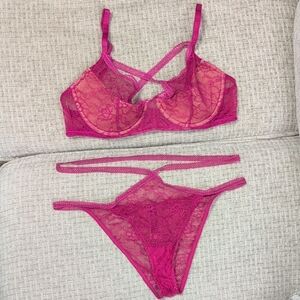 AdoreMe Lace Bralette and Panty Set (36DD/L)